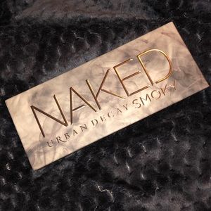 Naked, Smokey pallet by urban decay.